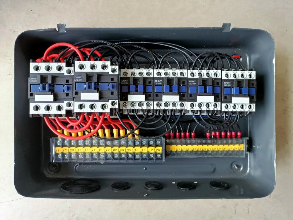電動葫蘆控制電器箱、葫蘆電控箱、CD/MD/HC型電氣控制箱