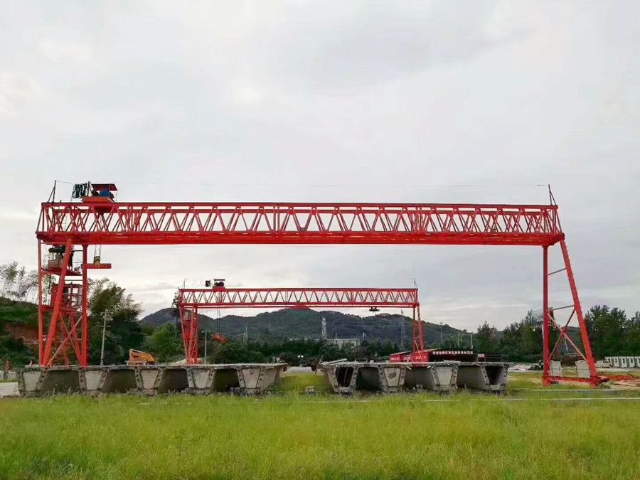 河南起重機械廠家包頭龍門吊直銷、提梁機、門式起重機