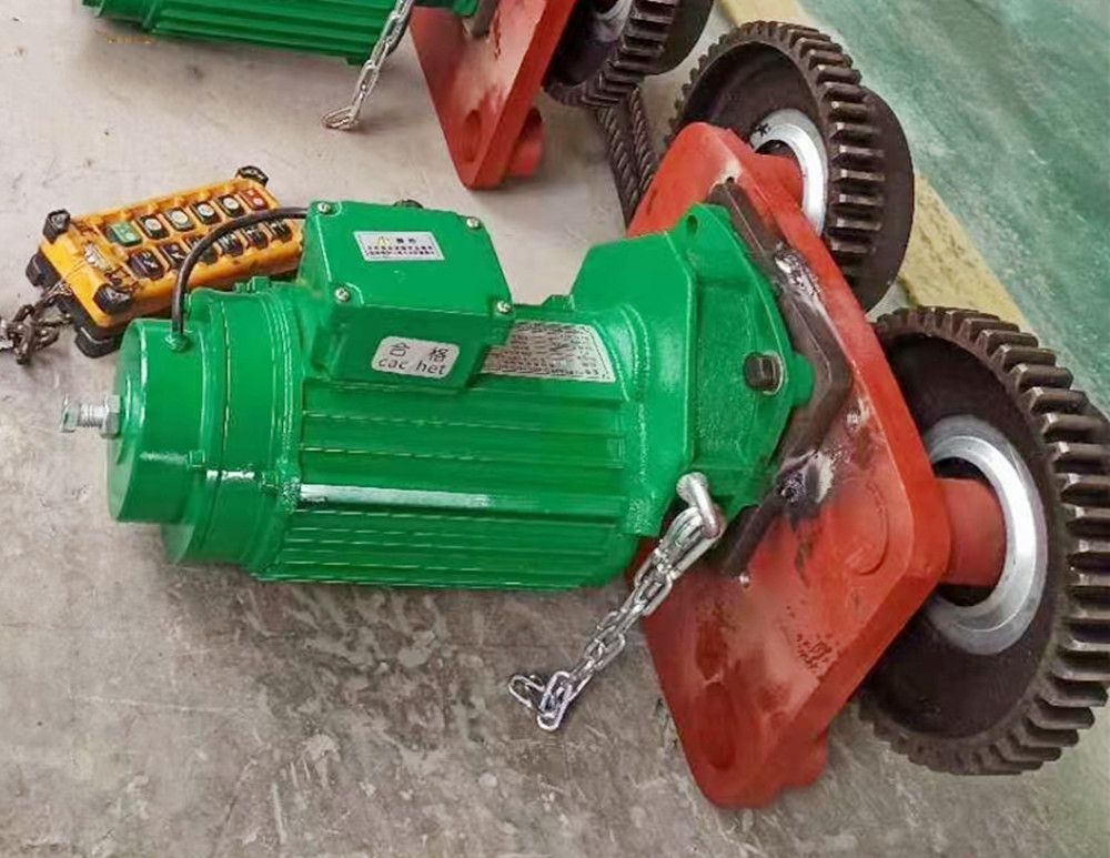 南昌市三合一電動機、天車運行端梁馬達廠家批發(fā)