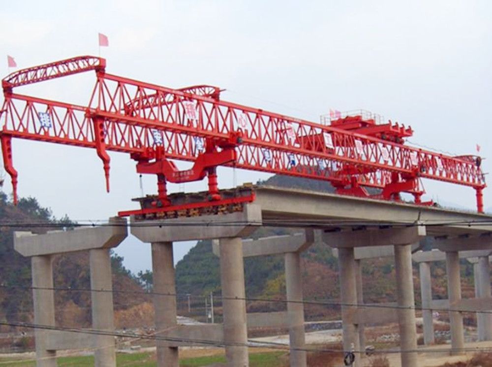 廣西百色架橋機(jī)租賃、提梁機(jī)出租、路橋門機(jī)、架橋機(jī)回收